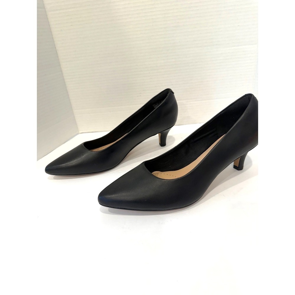 Clarks Black Pointed-Toe Low Heel Pumps